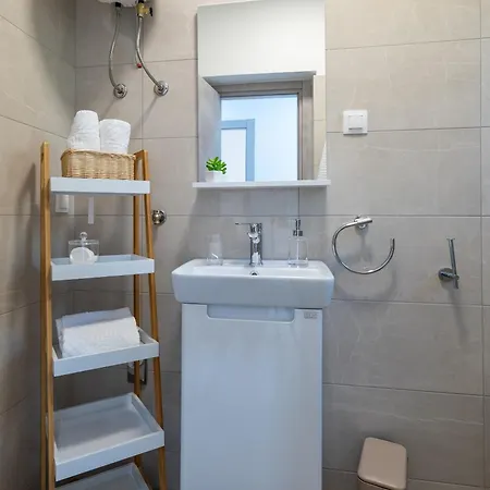 Apartment By The Sea Mandre - Pag - 6516